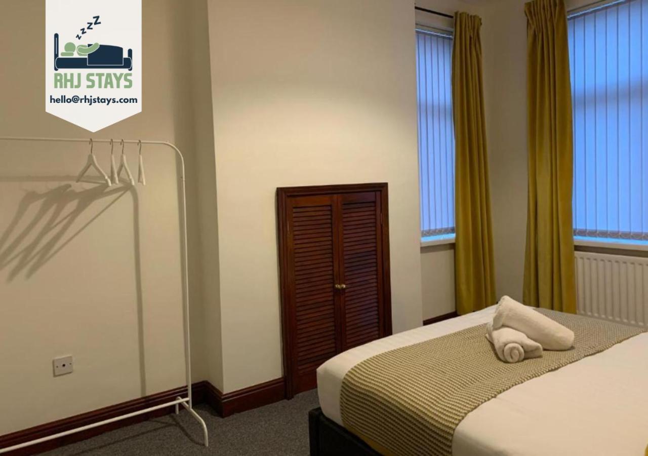Rodsley - 2 Bedroom 1St Floor Flat Free Parking Wifi And Netflix Гейтсхед Экстерьер фото